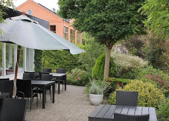 Hotell Lyng Dal Og Restaurant *